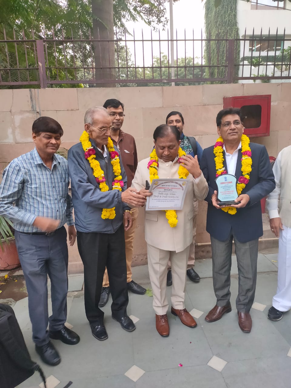 AGM19