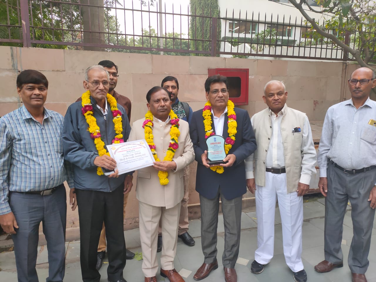 AGM19