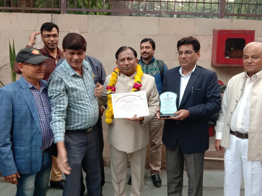AGM19